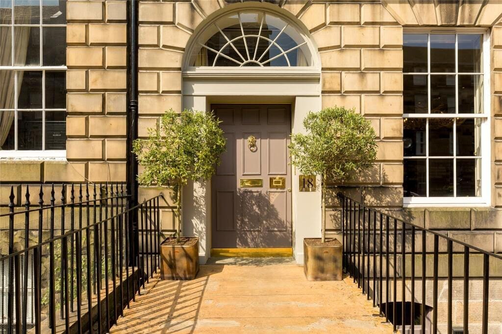 18 India Street